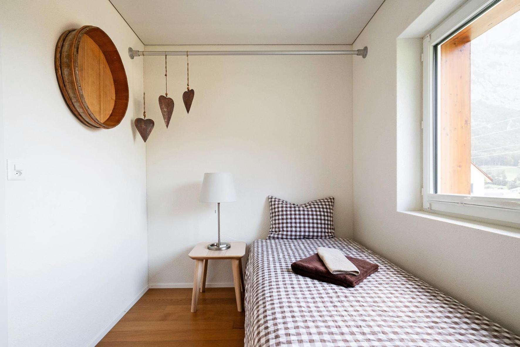 Glarner Bed Netstal Exterior foto